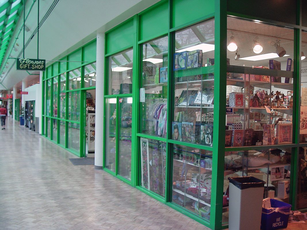 An image ot the front of the Victoria General Hospital Gift Shop